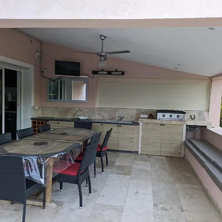 La Chiappa Bord De Avec Piscine Chauffee Et Jacuzzi Porto-Vecchio