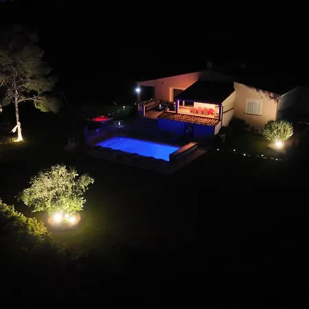 La Chiappa Bord De Avec Piscine Chauffee Et Jacuzzi * Porto-Vecchio