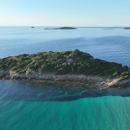 Villa La Chiappa Bord De Avec Piscine Chauffee Et Jacuzzi *