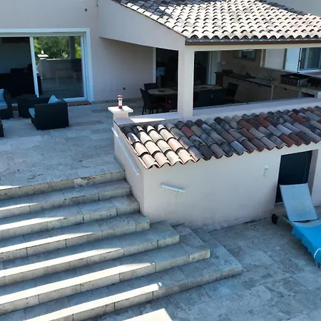 La Chiappa Bord De Avec Piscine Chauffee Et Jacuzzi Villa