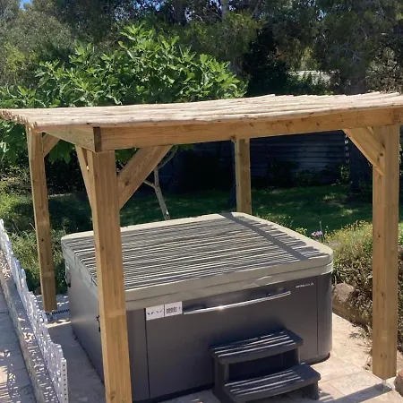 La Chiappa Bord De Avec Piscine Chauffee Et Jacuzzi Βίλα Πόρτο Βέκιο