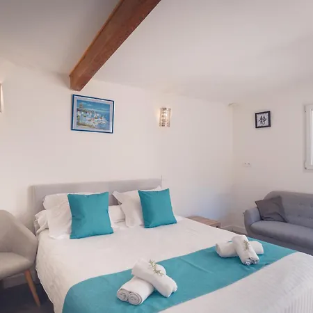 La Chiappa Bord De Avec Piscine Chauffee Et Jacuzzi Villa *