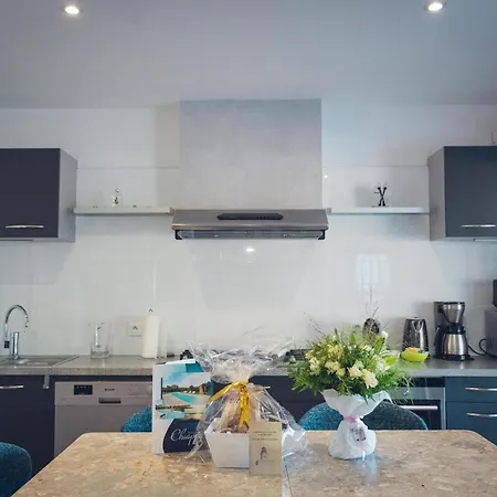 La Chiappa Bord De Avec Piscine Chauffée Et Jacuzzi Porto Vecchio