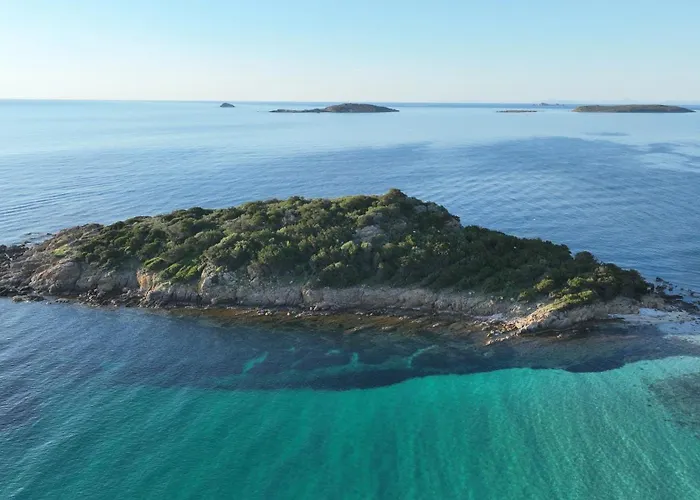 Vila La Chiappa Bord De Avec Piscine Chauffee Et Jacuzzi *