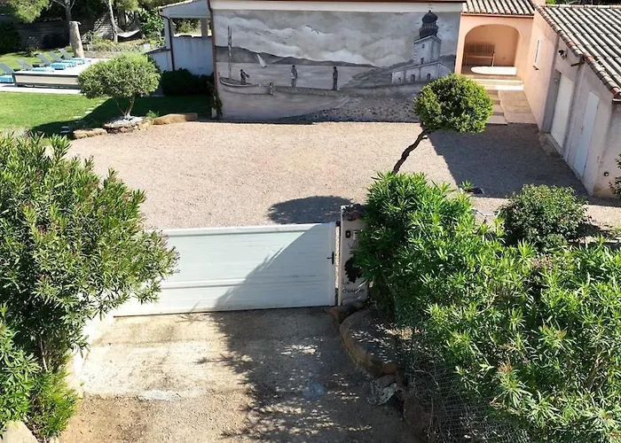 La Chiappa Bord De Avec Piscine Chauffee Et Jacuzzi