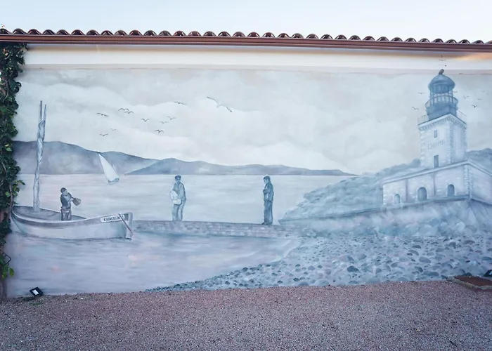 La Chiappa Bord De Avec Piscine Chauffee Et Jacuzzi