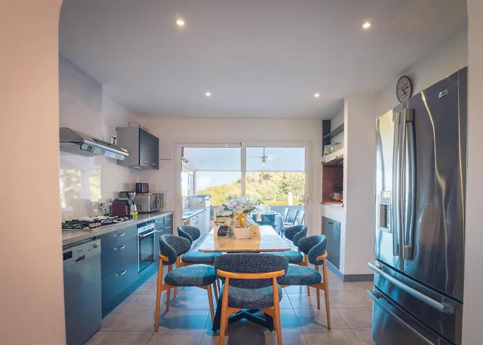 La Chiappa Bord De Avec Piscine Chauffee Et Jacuzzi * Porto-Vecchio (Corsica)